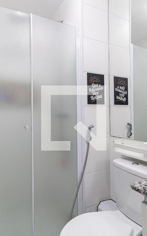 Apartamento à venda com 55m², 2 quartos e 1 vaga Apartamento à venda com 55m², 2 quartos e 1 vagaBanheiro Social