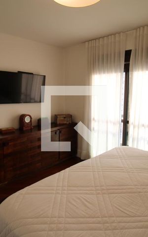 Apartamento à venda com 288m², 3 quartos e 4 vagasQuarto 2