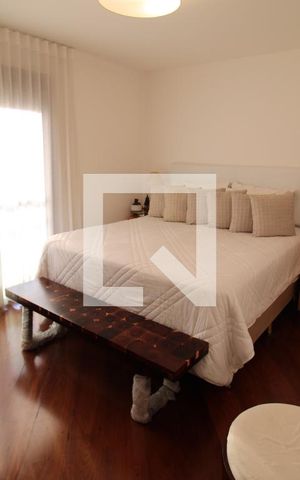 Apartamento à venda com 288m², 3 quartos e 4 vagasQuarto 2