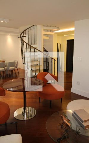 Apartamento à venda com 288m², 3 quartos e 4 vagasSala