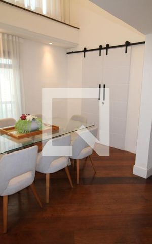 Apartamento à venda com 288m², 3 quartos e 4 vagasSala