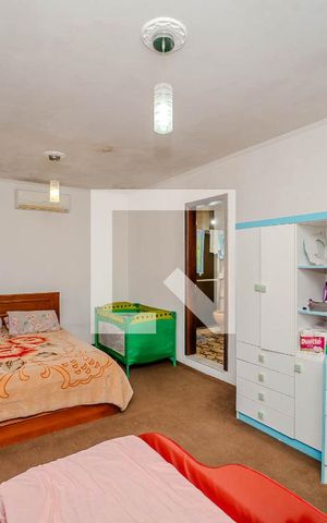 Casa à venda com 287m², 3 quartos e 5 vagas Casa à venda com 287m², 3 quartos e 5 vagasSuíte