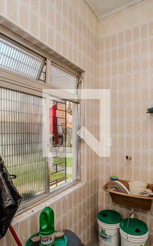Casa à venda com 287m², 3 quartos e 5 vagas Casa à venda com 287m², 3 quartos e 5 vagasÁrea de Serviço