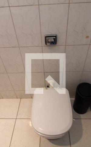 Casa à venda com 120m², 3 quartos e 5 vagas Casa à venda com 120m², 3 quartos e 5 vagasBanheiro