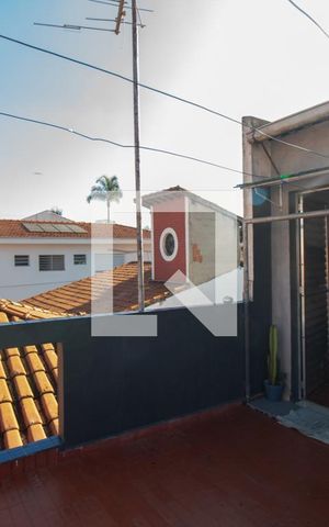 Casa à venda com 120m², 3 quartos e 5 vagas Casa à venda com 120m², 3 quartos e 5 vagasQuintal
