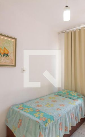 Casa à venda com 120m², 3 quartos e 5 vagas Casa à venda com 120m², 3 quartos e 5 vagasQuarto 3
