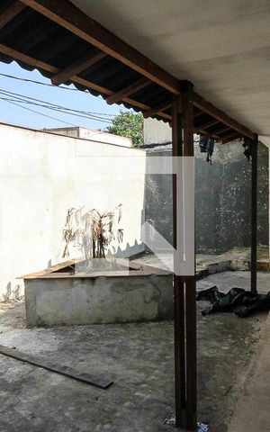 Casa à venda com 300m², 2 quartos e 2 vagasQuintal
