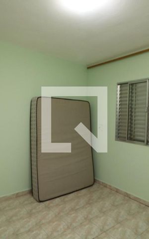 Casa à venda com 325m², 5 quartos e 2 vagasQuarto