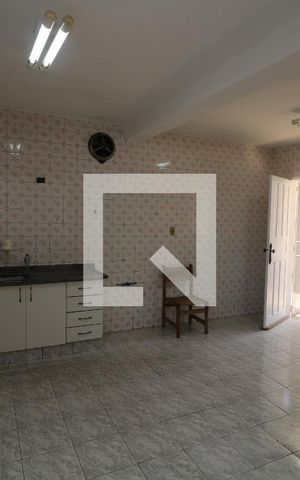 Casa à venda com 325m², 5 quartos e 2 vagasCozinha