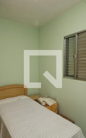 Casa à venda com 325m², 5 quartos e 2 vagasQuarto 2