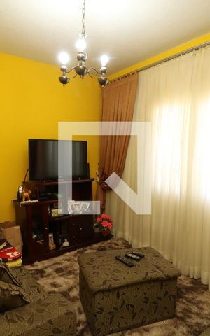 Casa à venda com 325m², 5 quartos e 2 vagasSala 2