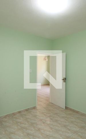 Casa à venda com 325m², 5 quartos e 2 vagasQuarto