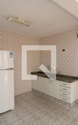 Casa à venda com 325m², 5 quartos e 2 vagasCozinha