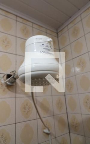Casa à venda com 325m², 5 quartos e 2 vagasBanheiro 2