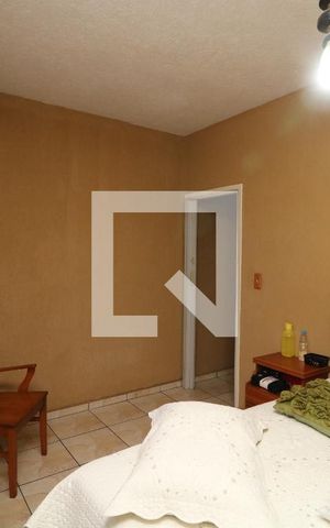 Casa à venda com 325m², 5 quartos e 2 vagasQuarto 5