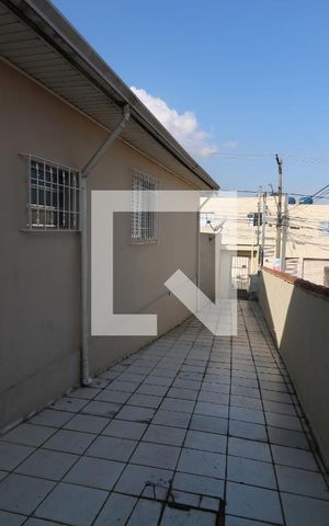 Casa à venda com 325m², 5 quartos e 2 vagasCorredor