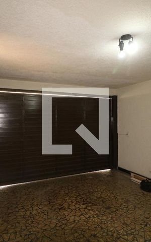 Casa à venda com 325m², 5 quartos e 2 vagasGaragem