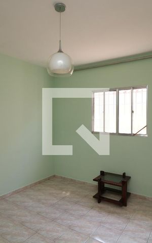Casa à venda com 325m², 5 quartos e 2 vagasSala