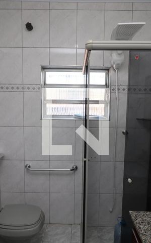Casa à venda com 325m², 5 quartos e 2 vagasBanheiro
