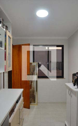 Apartamento à venda com 184m², 4 quartos e 2 vagasQuarto de Serviço
