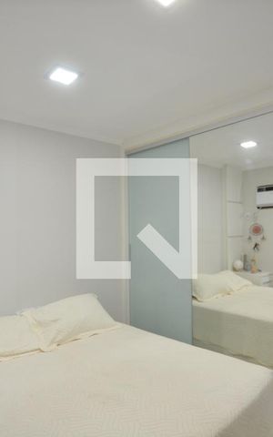 Apartamento à venda com 184m², 4 quartos e 2 vagasQuarto 1 Suíte