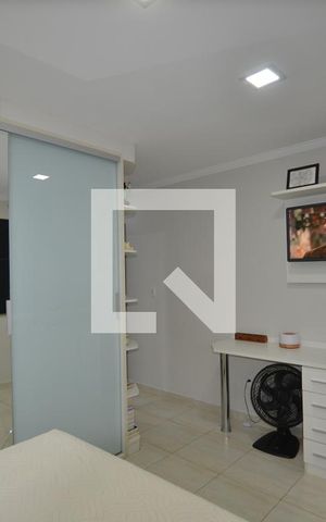 Apartamento à venda com 184m², 4 quartos e 2 vagasQuarto 1 Suíte