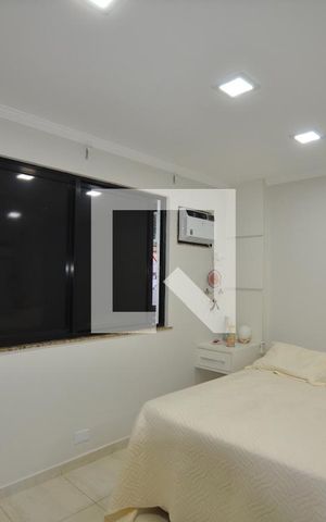 Apartamento à venda com 184m², 4 quartos e 2 vagasQuarto 1 Suíte
