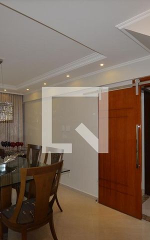 Apartamento à venda com 184m², 4 quartos e 2 vagasSala