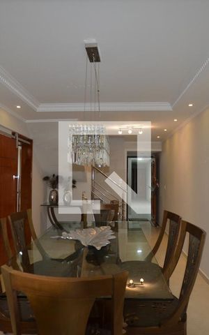 Apartamento à venda com 184m², 4 quartos e 2 vagasSala