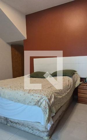 Casa de condomínio à venda com 570m², 5 quartos e 3 vagas Casa de condomínio à venda com 570m², 5 quartos e 3 vagasSuite 2