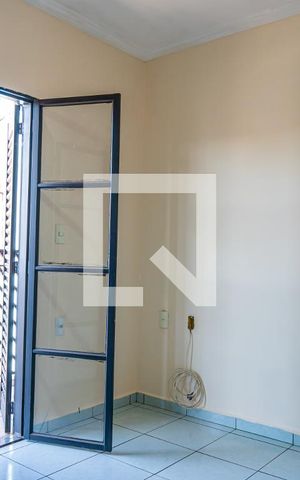 Casa à venda com 237m², 4 quartos e 4 vagas Casa à venda com 237m², 4 quartos e 4 vagasSuíte 1