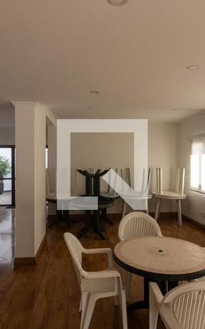 Apartamento à venda com 100m², 3 quartos e 2 vagas Apartamento à venda com 100m², 3 quartos e 2 vagasÁrea comum - Salão de festas