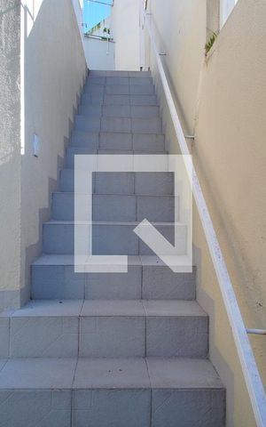 Casa à venda com 350m², 3 quartos e 2 vagasEscada - Acesso Terraço