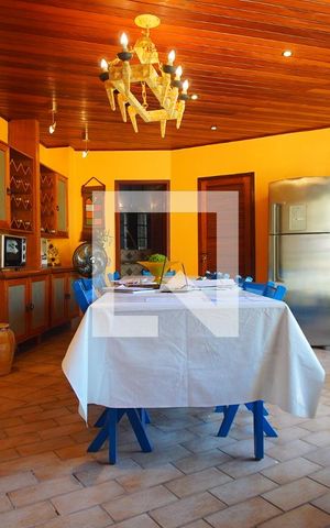 Casa à venda com 350m², 3 quartos e 2 vagasSalão de Festas