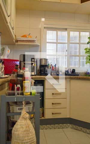 Casa à venda com 350m², 3 quartos e 2 vagasCozinha