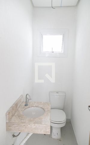 Casa à venda com 127m², 3 quartos e 2 vagasBanheiro