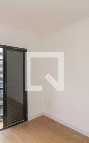 Casa de condomínio para alugar com 70m², 2 quartos e 1 vaga Casa de condomínio para alugar com 70m², 2 quartos e 1 vagaQuarto