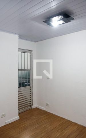 Casa à venda com 83m², 1 quarto e 1 vagaSala