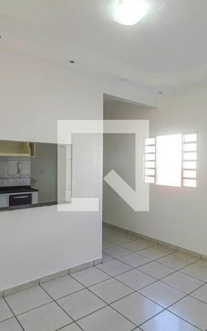 Casa para alugar com 70m², 2 quartos e sem vaga Casa para alugar com 70m², 2 quartos e sem vagaSala