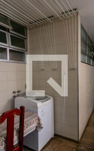 Apartamento à venda com 270m², 4 quartos e 1 vaga Apartamento à venda com 270m², 4 quartos e 1 vagaÁrea de Serviço