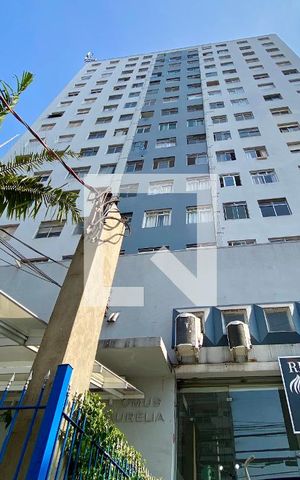 Apartamento à venda com 72m², 1 quarto e sem vagaFachada
