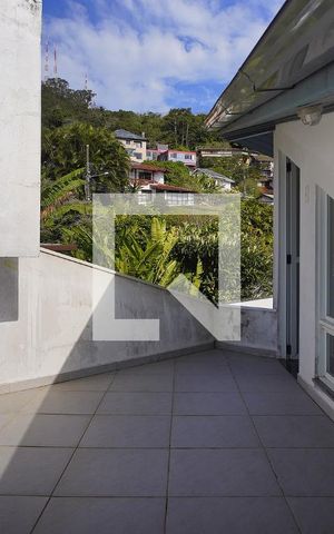 Casa para alugar com 600m², 3 quartos e 5 vagasTerraço