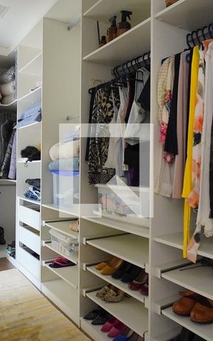 Casa para alugar com 600m², 3 quartos e 5 vagasCloset