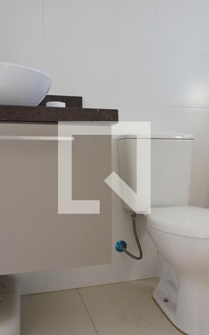 Casa para alugar com 600m², 3 quartos e 5 vagasBanheiro de serviço