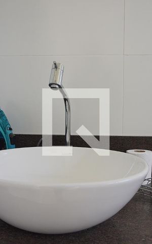 Casa para alugar com 600m², 3 quartos e 5 vagasBanheiro de serviço