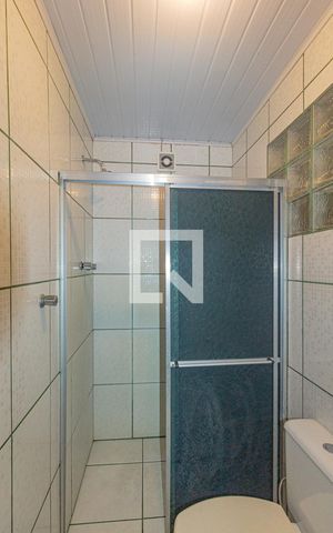 Casa à venda com 350m², 5 quartos e 5 vagas Casa à venda com 350m², 5 quartos e 5 vagasBanheiro da Suíte 3