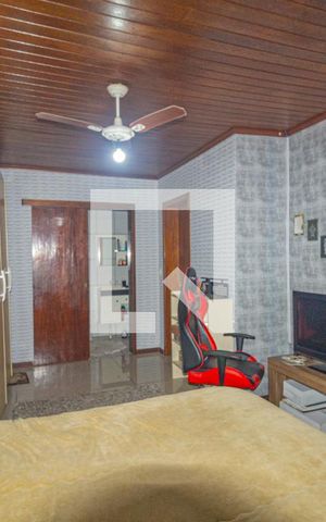 Casa à venda com 350m², 5 quartos e 5 vagas Casa à venda com 350m², 5 quartos e 5 vagasSuíte 3