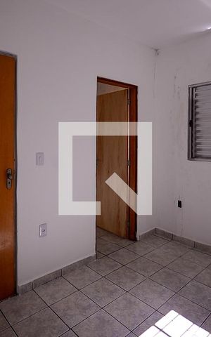 Casa para alugar com 120m², 2 quartos e sem vaga Casa para alugar com 120m², 2 quartos e sem vagaQuarto 2 - Suite