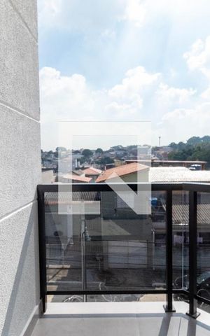 Casa à venda com 147m², 3 quartos e 2 vagas Casa à venda com 147m², 3 quartos e 2 vagasVaranda Quarto Suíte
