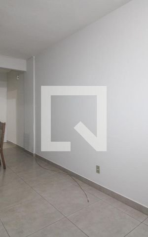 Apartamento à venda com 40m², 1 quarto e 1 vaga Apartamento à venda com 40m², 1 quarto e 1 vagaSala